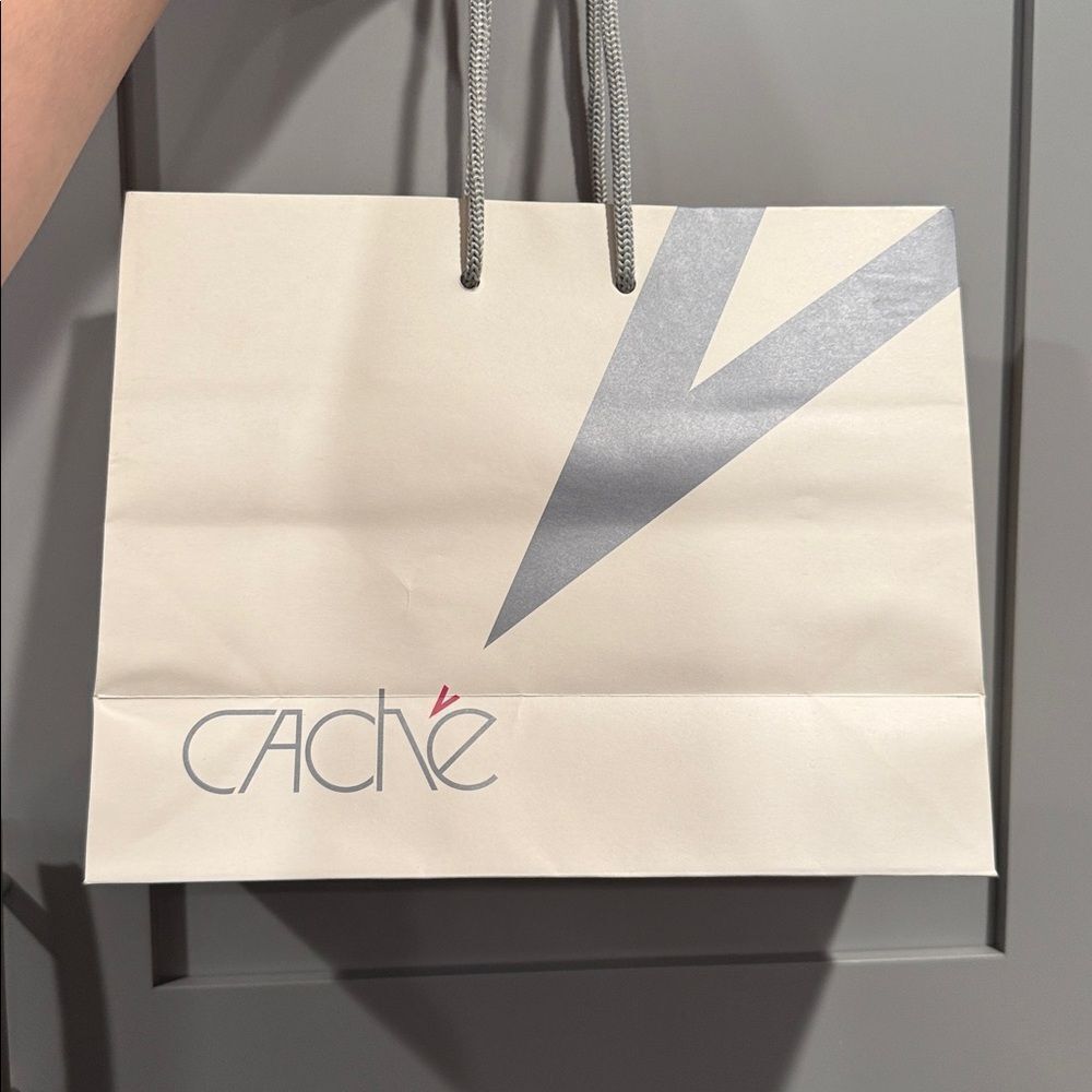 Cache Elegant White and Gray Bag